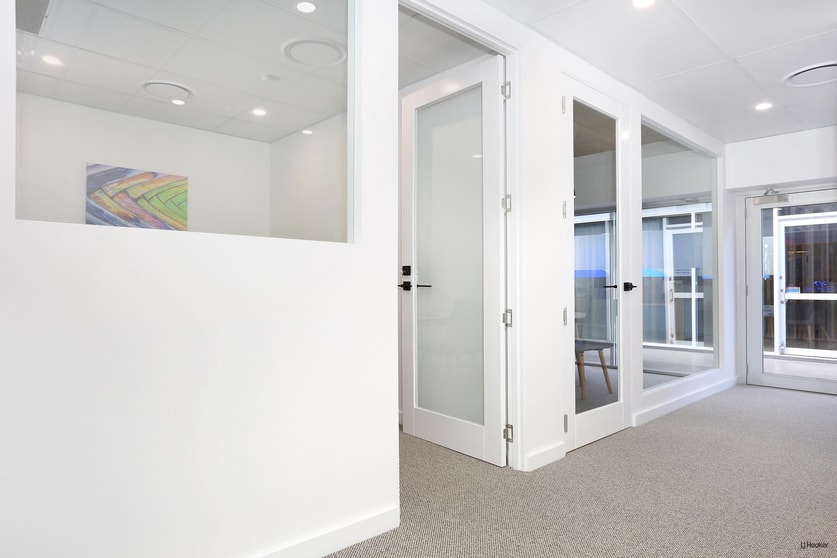 Click to view all images 21/2 Eighth Avenue Palm Beach QLD 4221 - Image 2