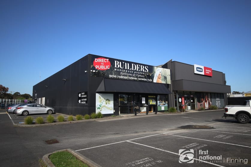 Click to view all images 214-216 South Gippsland Highway Cranbourne VIC 3977 - Image 1