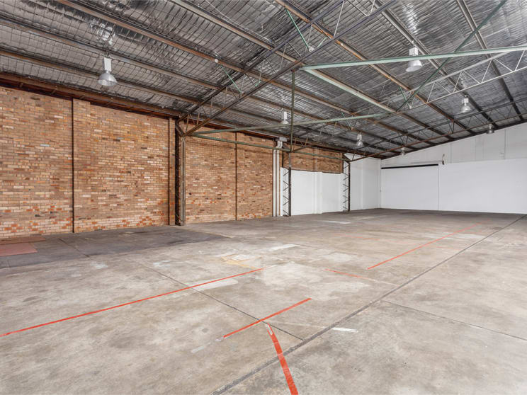 Click to view all images 31-33 Dickson Avenue Artarmon NSW 2064 - Image 3