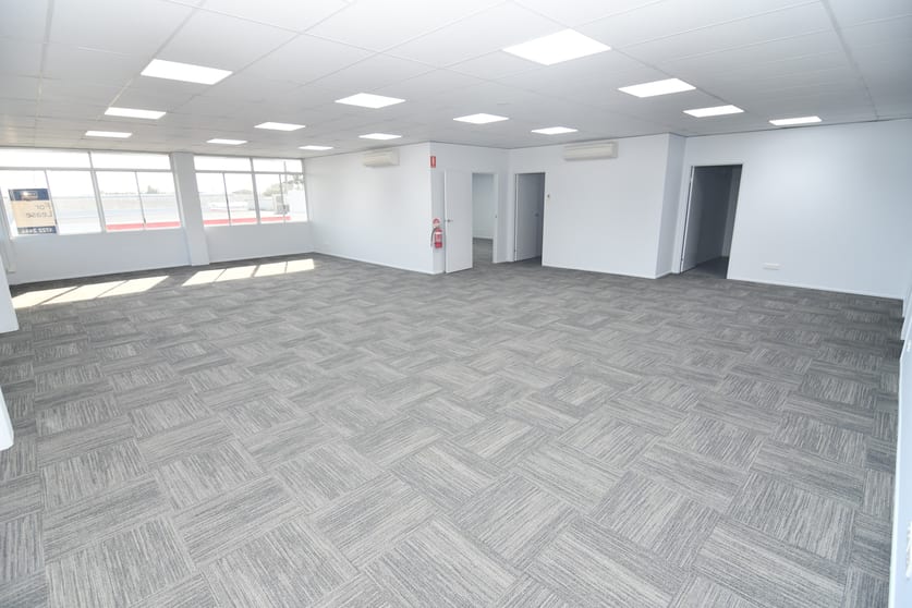 Click to view all images First Floor/109 Ingham Road West End QLD 4810 - Image 2