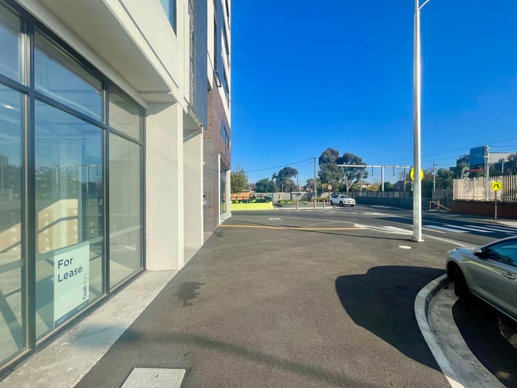 Click to view all images Shop 1/27 Russell Street Essendon VIC 3040 - Image 3