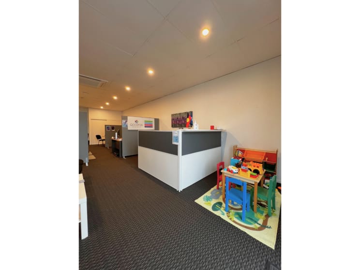Click to view all images 3/81 Minjungbal Drive Tweed Heads South NSW 2486 - Image 3