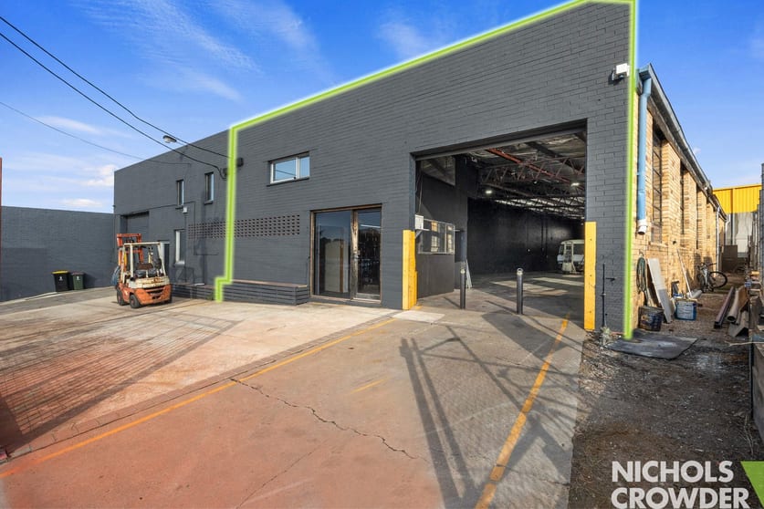 Click to view all images 674 South Road Moorabbin VIC 3189 - Image 1