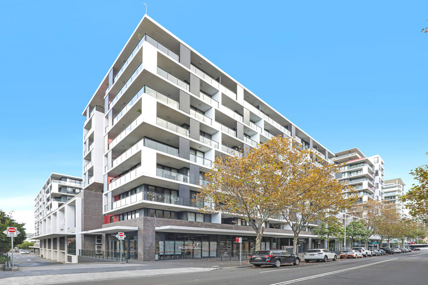 Click to view all images 2/35 Crown Street Wollongong NSW 2500 - Image 1