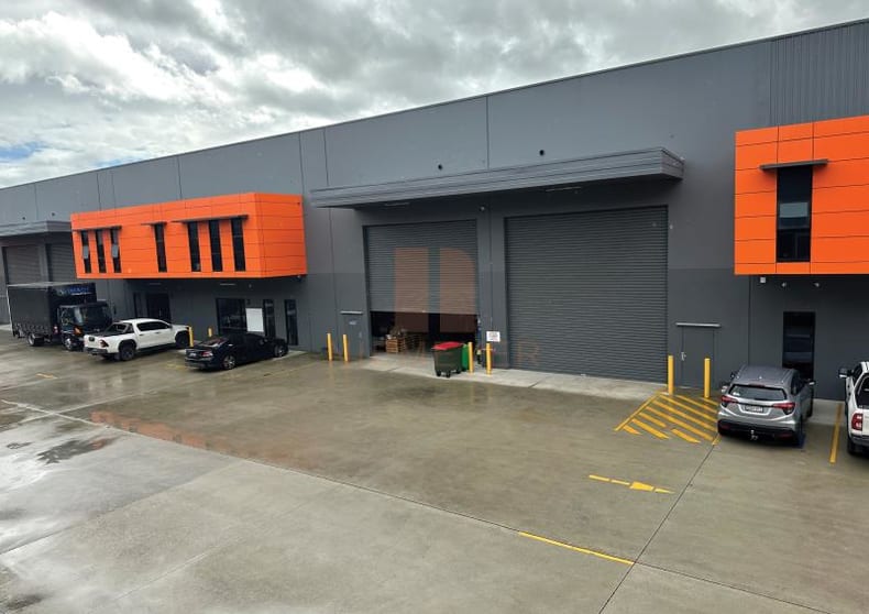 Click to view all images Unit 2/60 Marigold Street Revesby NSW 2212 - Image 2