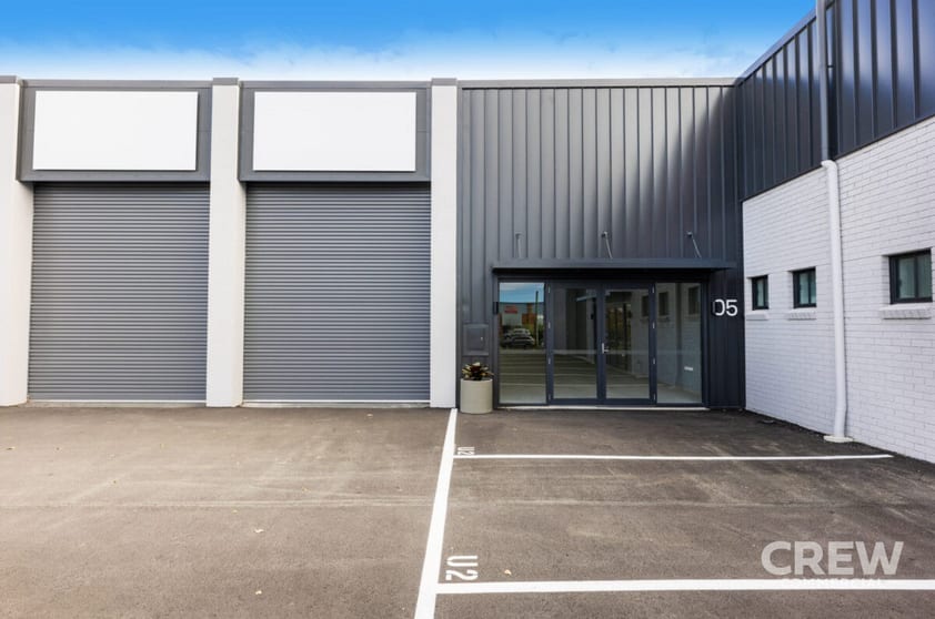 Click to view all images 17-25 Greg Chappell Drive Burleigh Heads QLD 4220 - Image 3