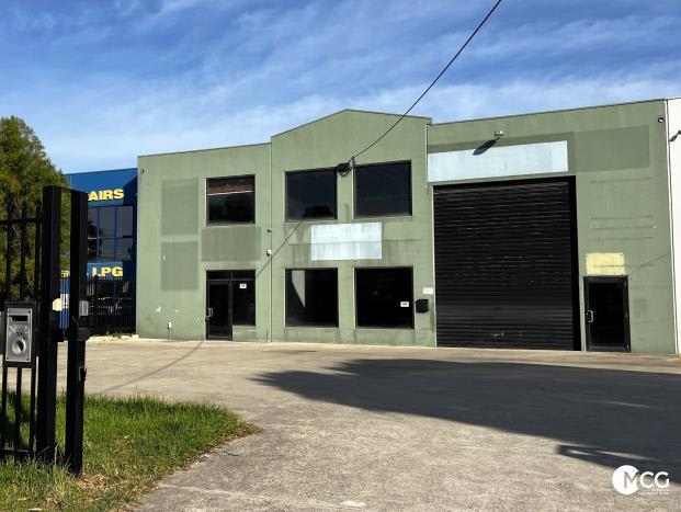 Click to view all images 1/11 Leader Street Campbellfield VIC 3061 - Image 1