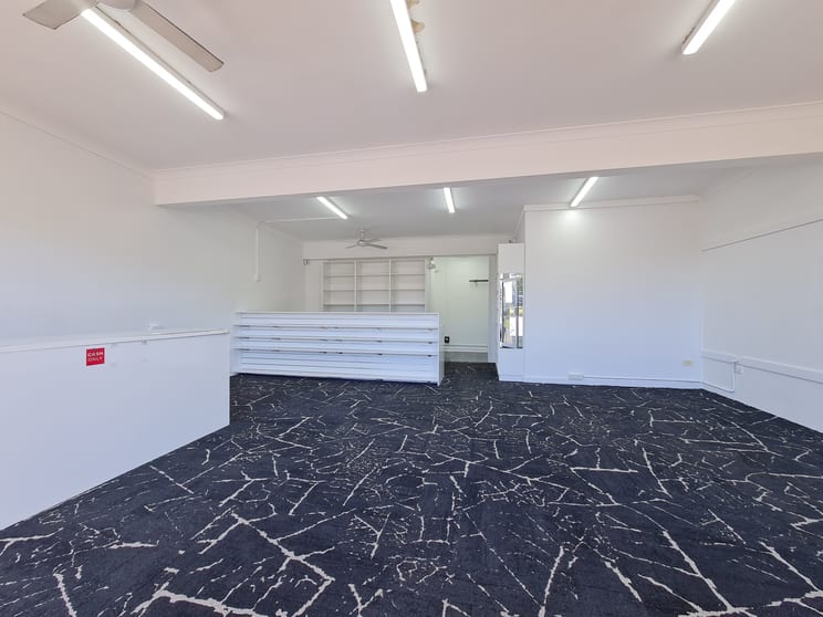 Click to view all images Shop 5/8 Dunkley Pde Mount Hutton NSW 2290 - Image 3