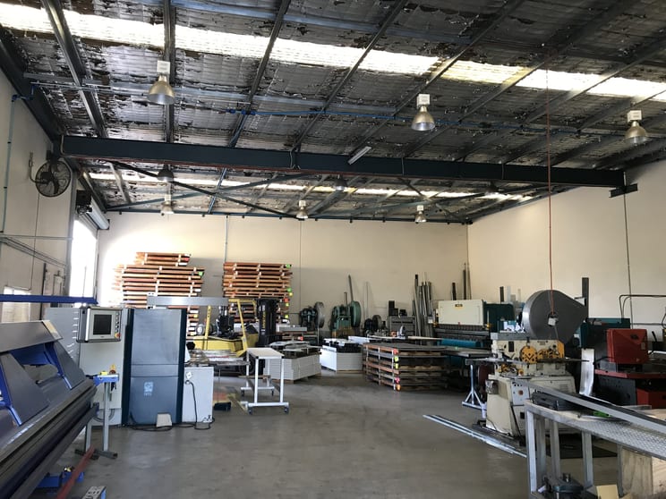 Click to view all images 150a Magnesium Drive Crestmead QLD 4132 - Image 2