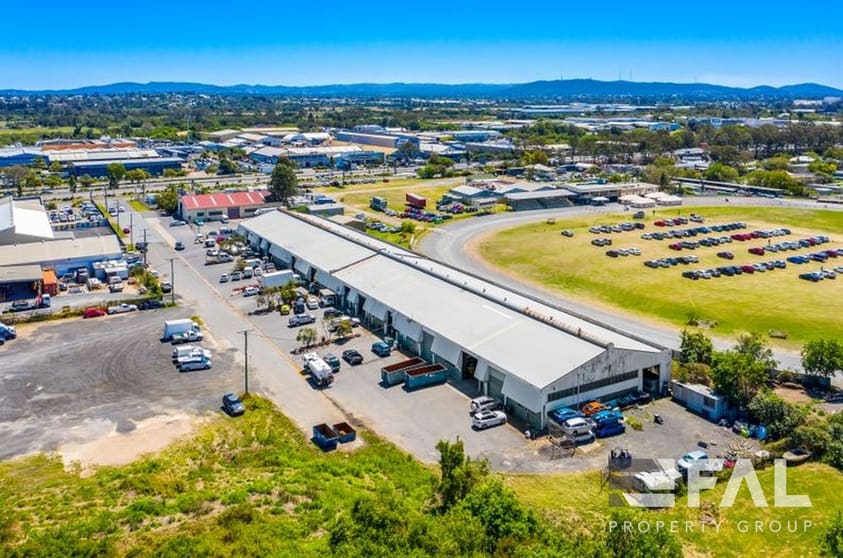 Click to view all images Unit 3/5 Gilmour Place Rocklea QLD 4106 - Image 1