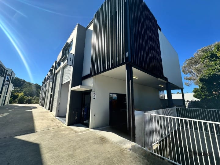 Click to view all images 1/94 Township Drive Burleigh Heads QLD 4220 - Image 1