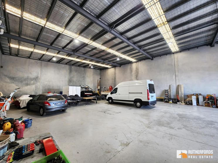 Click to view all images 20 Fabio Court Campbellfield VIC 3061 - Image 3