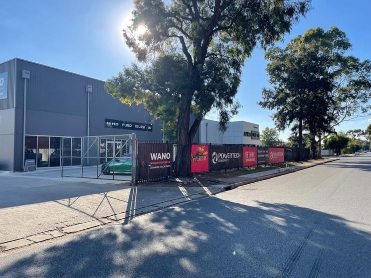 Click to view all images Unit 4 27 Taminga Street Regency Park SA 5010 - Image 2