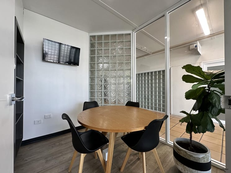 Click to view all images 25/2 Eighth Avenue Palm Beach QLD 4221 - Image 1