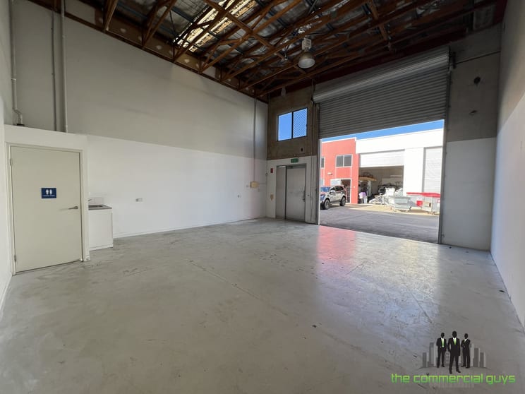 Click to view all images 23/22-26 Cessna Dr Caboolture QLD 4510 - Image 3
