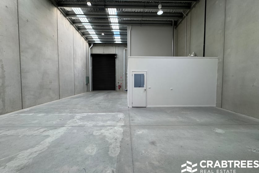 Click to view all images 21/105 Cochranes Road Moorabbin VIC 3189 - Image 2