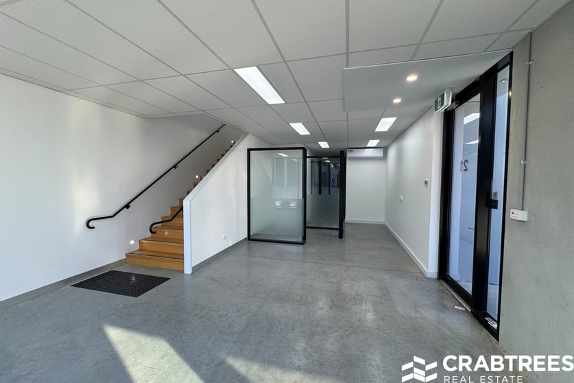 Click to view all images 21/105 Cochranes Road Moorabbin VIC 3189 - Image 3