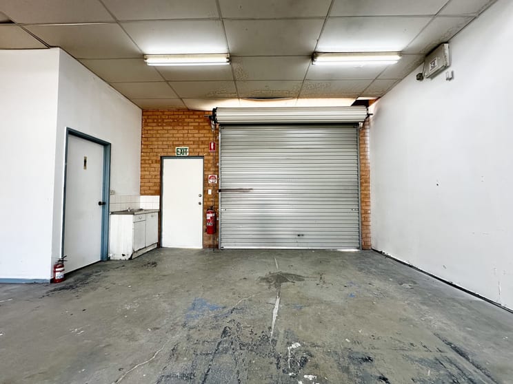 Click to view all images Unit 1/17 Walder Street Belconnen ACT 2617 - Image 3