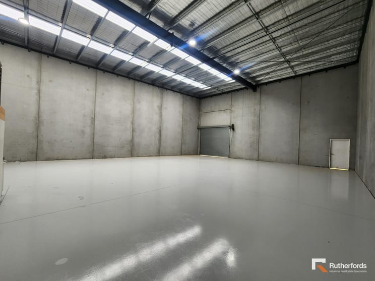 Click to view all images 18/45 Bunnett Street Sunshine North VIC 3020 - Image 3