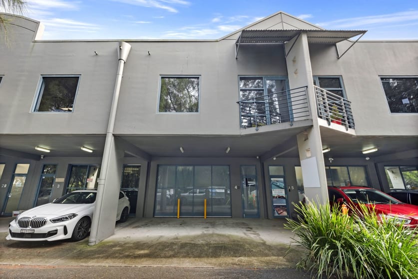 Click to view all images Unit 4 45 Huntley Street Alexandria NSW 2015 - Image 2
