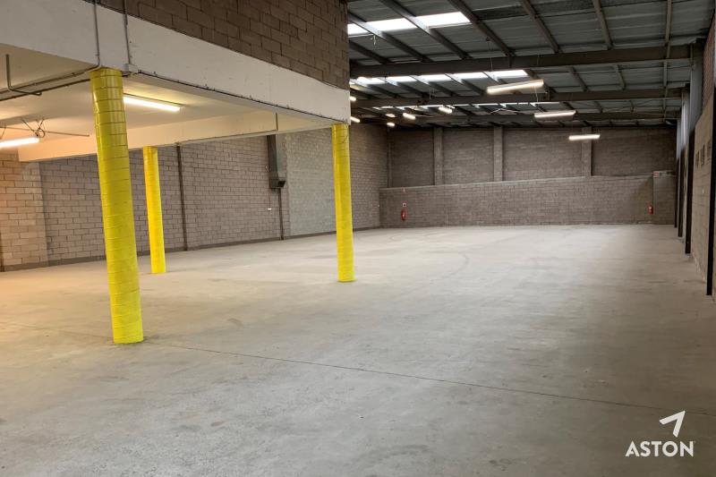 Click to view all images 1B Trent Street Moorabbin VIC 3189 - Image 3