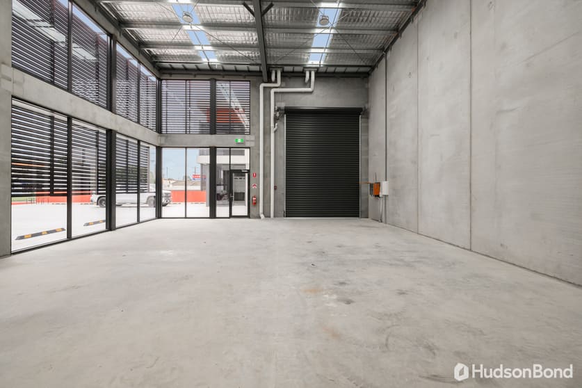 Click to view all images 2/16-18 Albert Street Preston VIC 3072 - Image 1