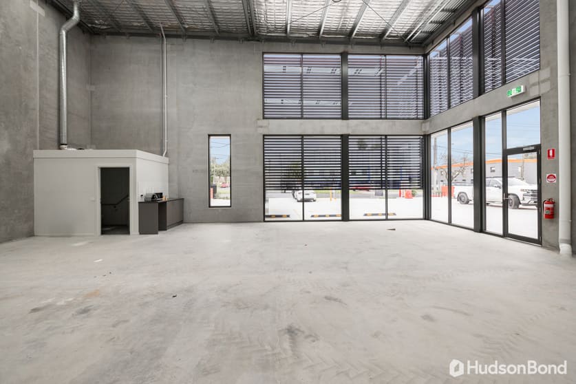 Click to view all images 2/16-18 Albert Street Preston VIC 3072 - Image 3
