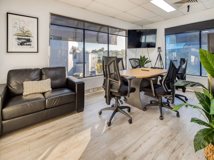 Click to view all images 5/22 Palmer Place Murarrie QLD 4172 - Image 2