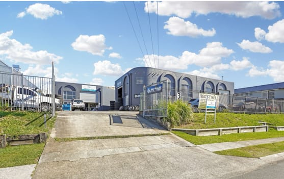Click to view all images 3 Hutchinson Street Burleigh Heads QLD 4220 - Image 1