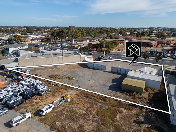 Click to view all images 123 Tapleys Hill Road Hendon SA 5014 - Image 3