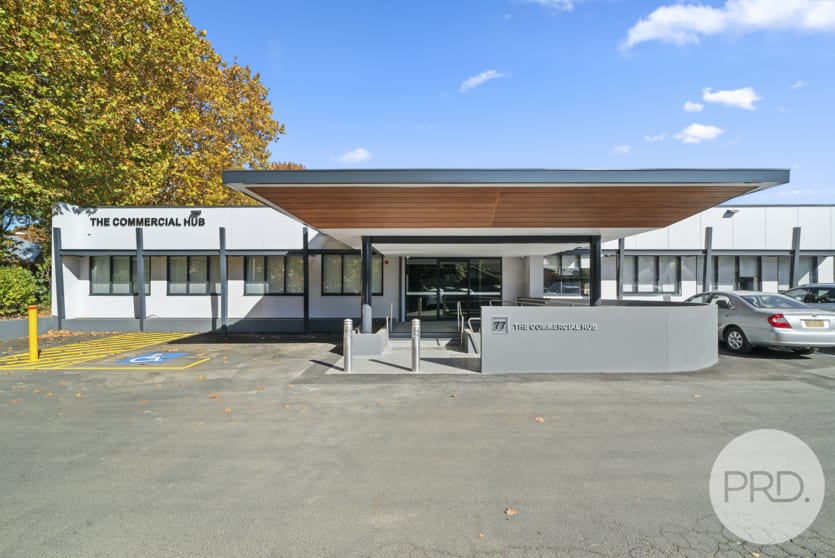 Click to view all images 2C/77 Gurwood Street Wagga Wagga NSW 2650 - Image 1