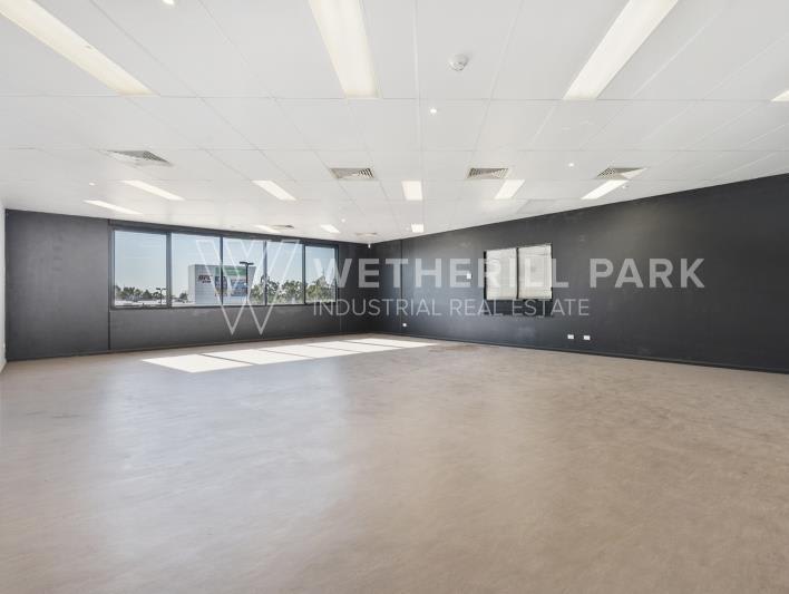 Click to view all images Wetherill Park NSW 2164 - Image 3