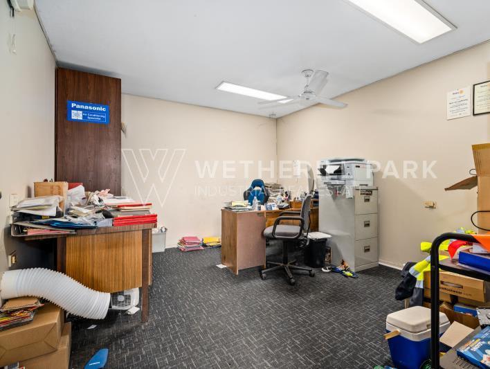 Click to view all images Wetherill Park NSW 2164 - Image 3
