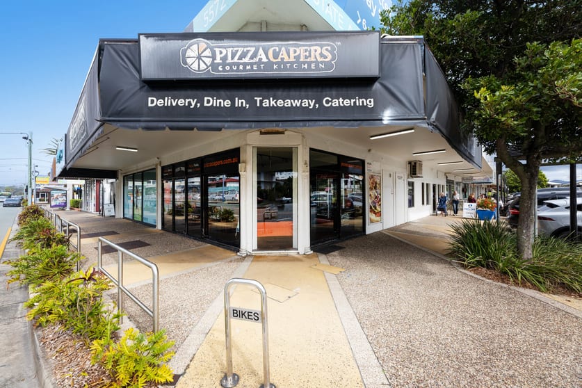 Click to view all images 1/2 Eighth Avenue Palm Beach QLD 4221 - Image 2