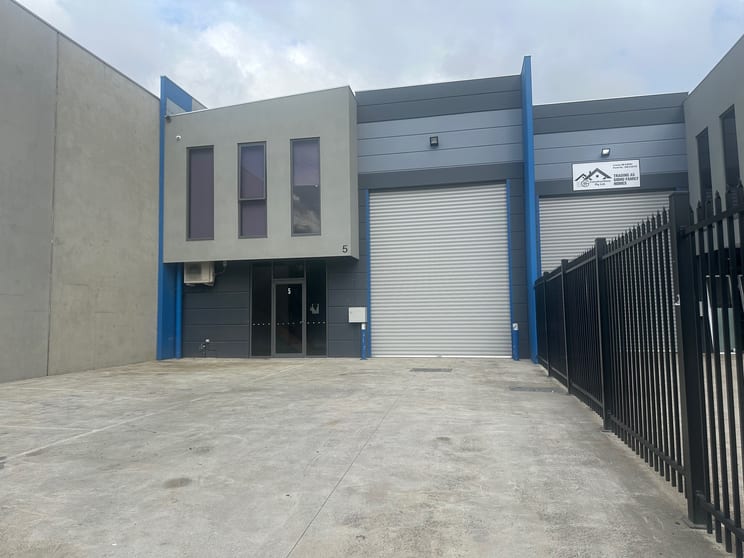 Click to view all images 5 Katz Way Somerton VIC 3062 - Image 1