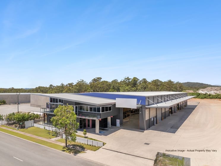 Click to view all images 2B/86-94 Fred Chaplin Circuit Corbould Park QLD 4551 - Image 2