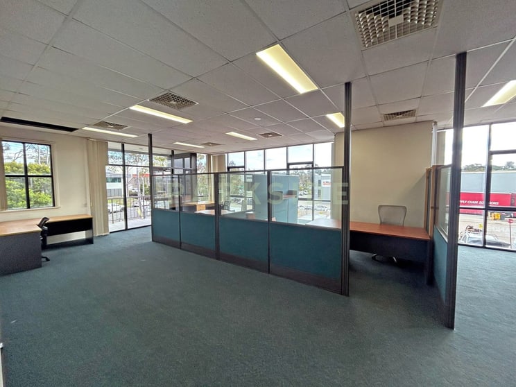 Click to view all images Wetherill Park NSW 2164 - Image 2