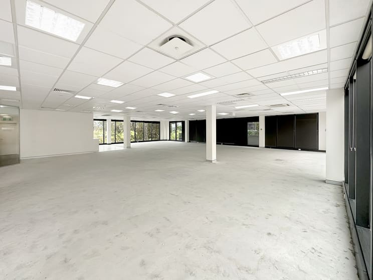 Click to view all images 17 Carnaby Street Maroochydore QLD 4558 - Image 2