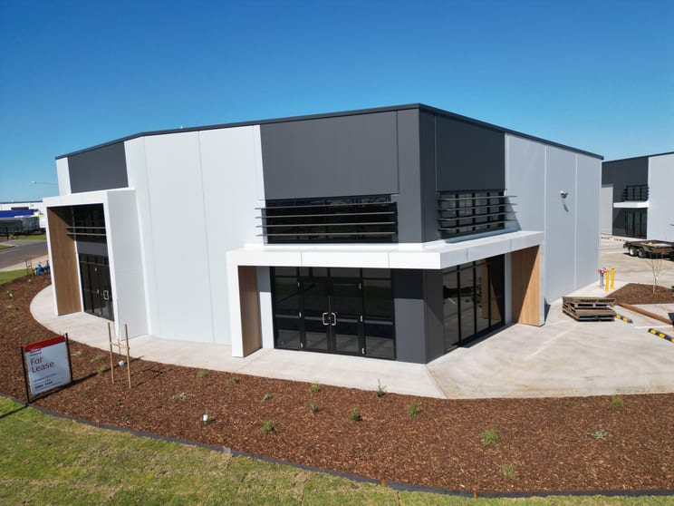 Click to view all images 1/1 Capital Drive Dubbo NSW 2830 - Image 1