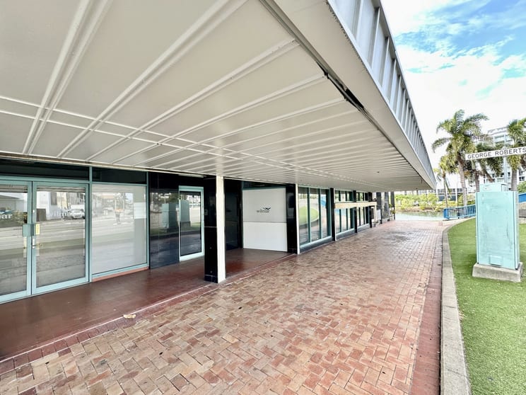 Click to view all images 5-21 Denham Street Townsville City QLD 4810 - Image 3