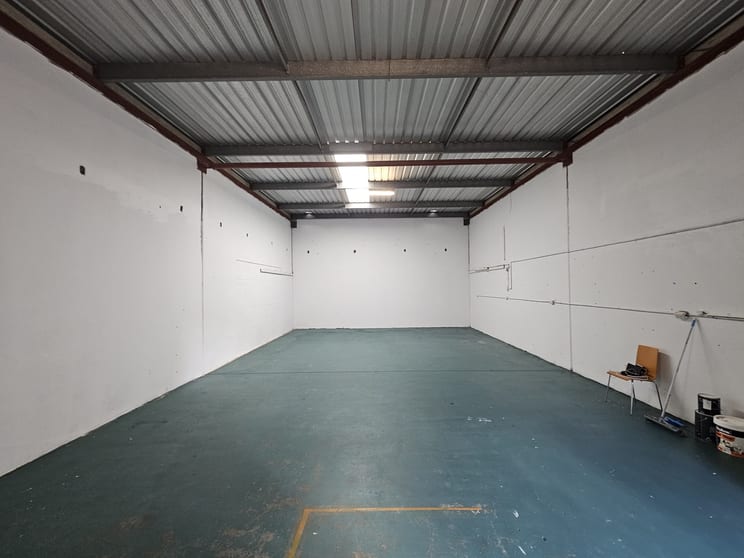Click to view all images Currumbin Waters QLD 4223 - Image 2