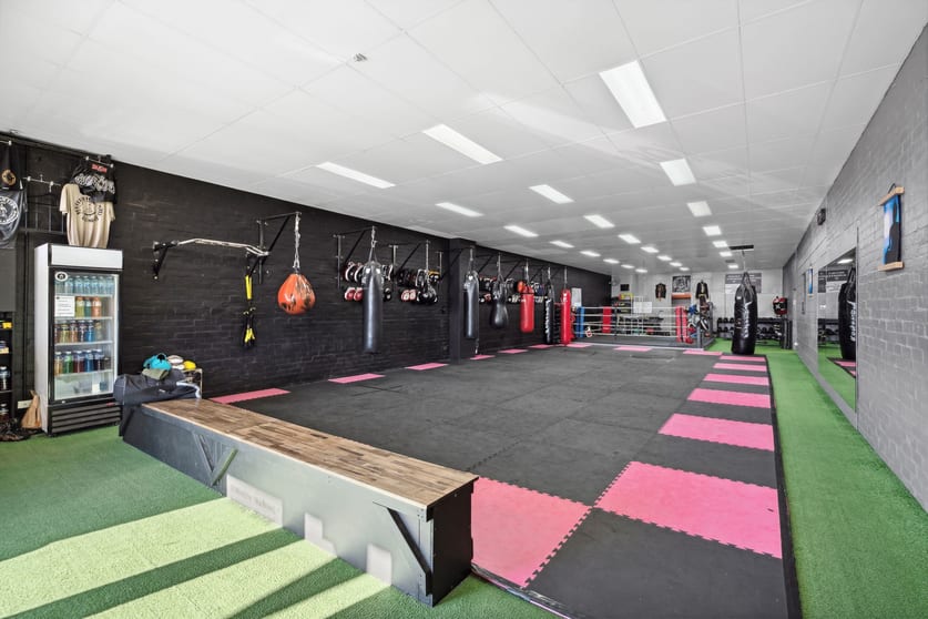 Click to view all images 50 Watsons Road Newcomb VIC 3219 - Image 2