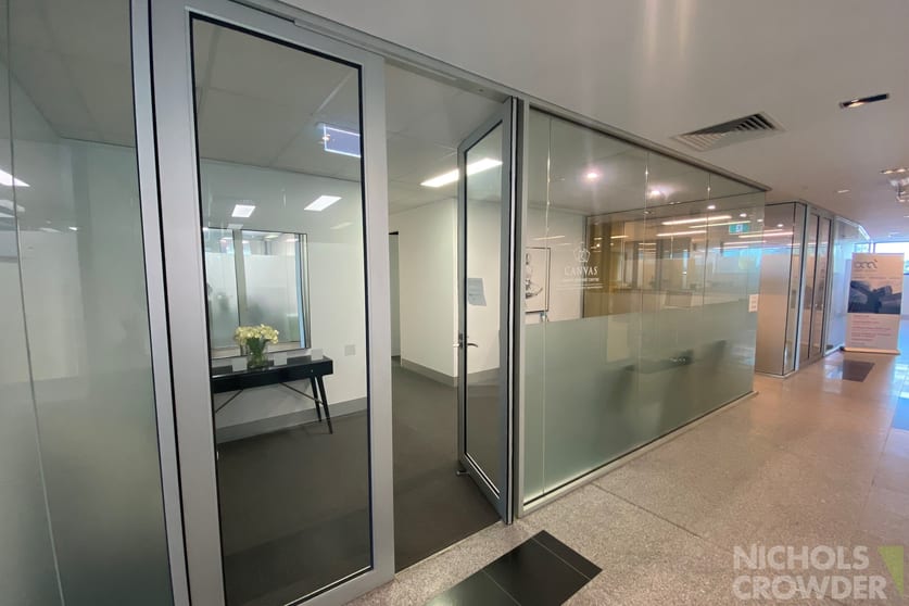 Click to view all images 23/315 Main Street Mornington VIC 3931 - Image 2