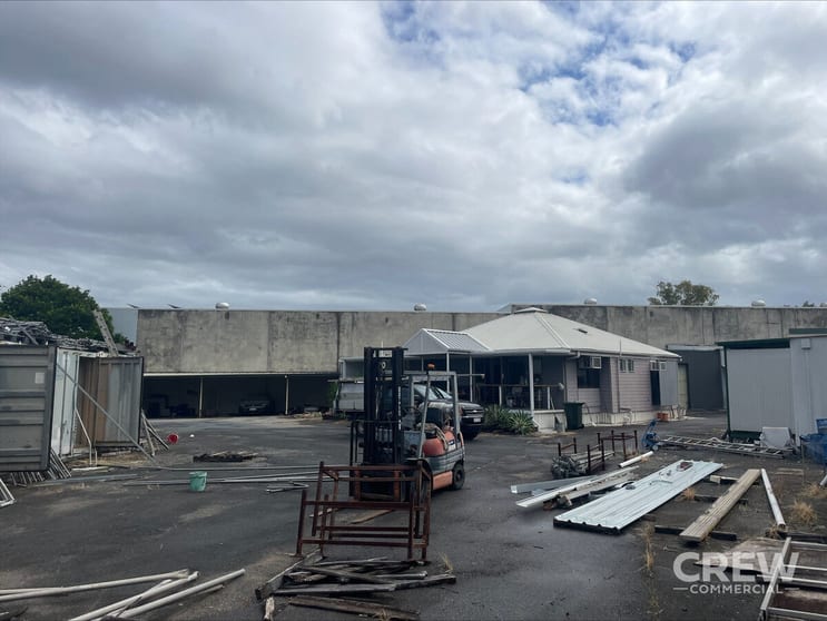Click to view all images 9 Selhurst Street Coopers Plains QLD 4108 - Image 2