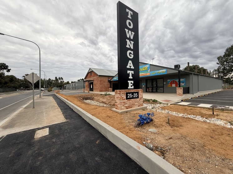 Click to view all images 25-35 Tanunda Road Nuriootpa SA 5355 - Image 1