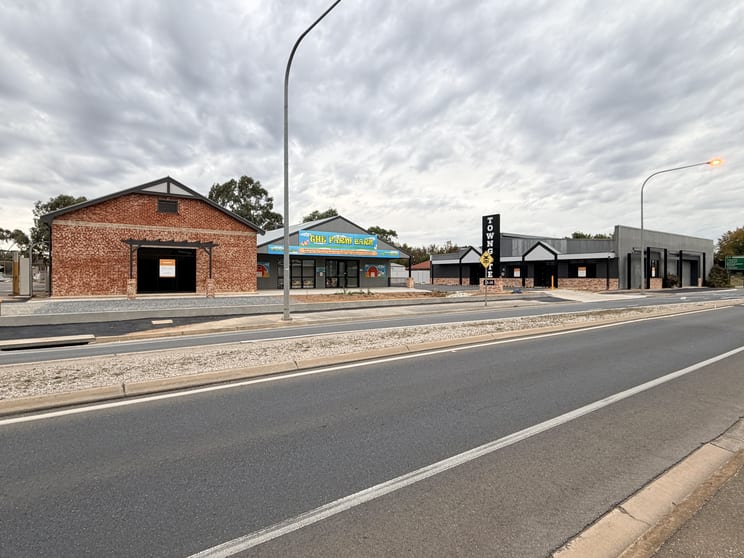 Click to view all images 25-35 Tanunda Road Nuriootpa SA 5355 - Image 2