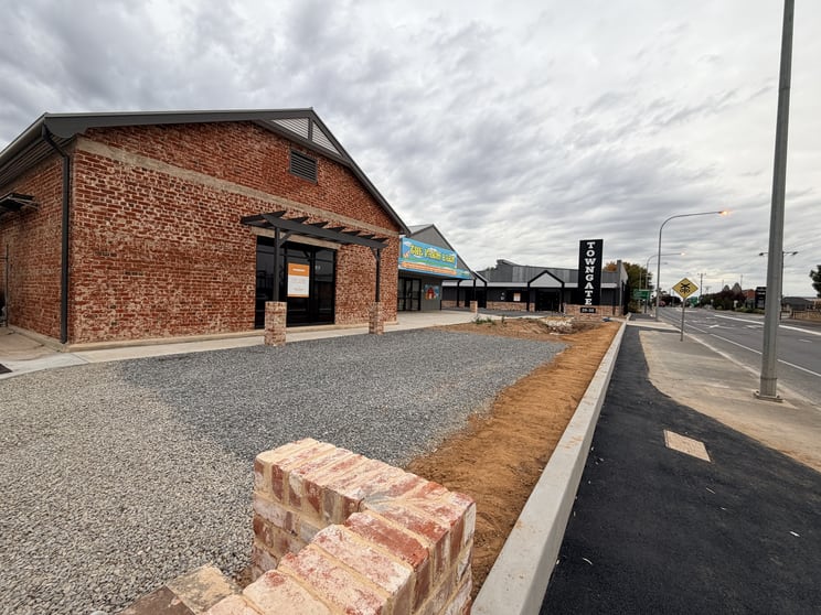 Click to view all images 25-35 Tanunda Road Nuriootpa SA 5355 - Image 3