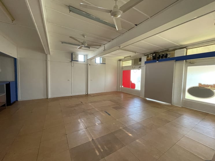 Click to view all images 74 Victoria Avenue Woody Point QLD 4019 - Image 2