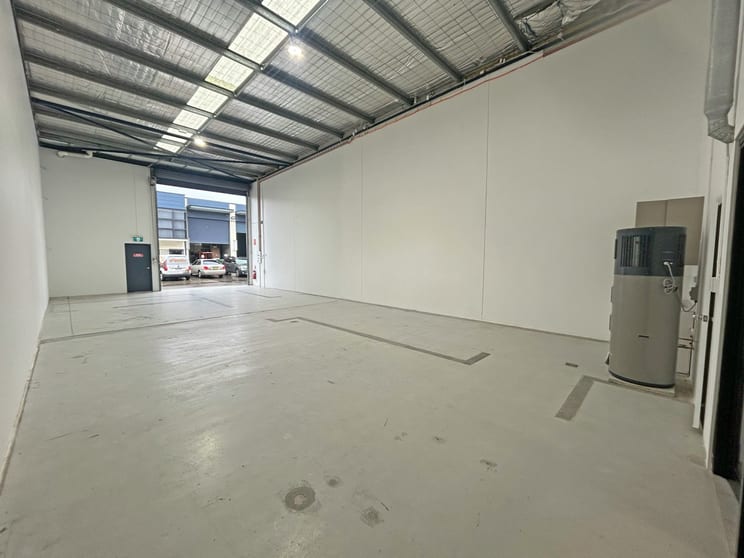 Click to view all images Seven Hills NSW 2147 - Image 2