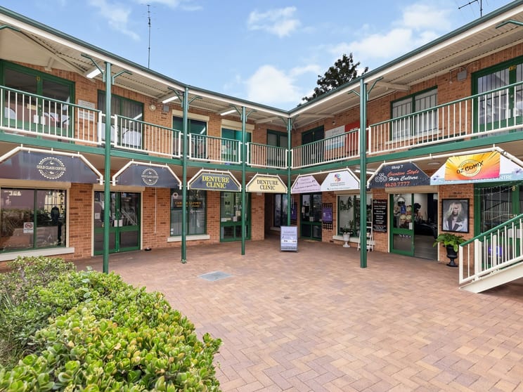 Click to view all images Suite 9/261 Queen Street Campbelltown NSW 2560 - Image 1